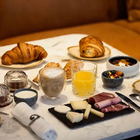 Markus 4* Angers
